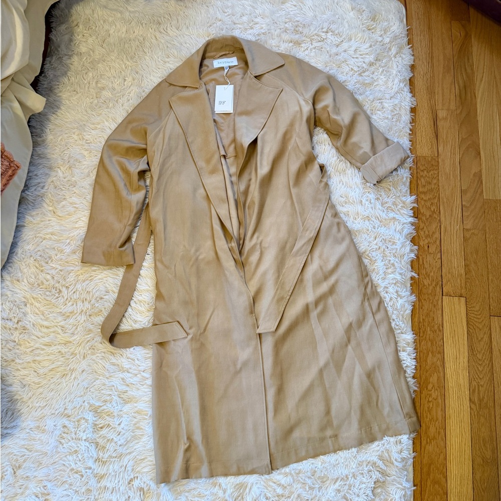 NWT Lucy Paris Draper tench coat